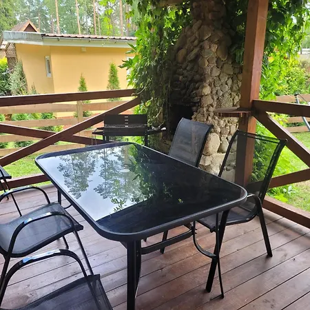 Drewniany W Dolinie Symsarny